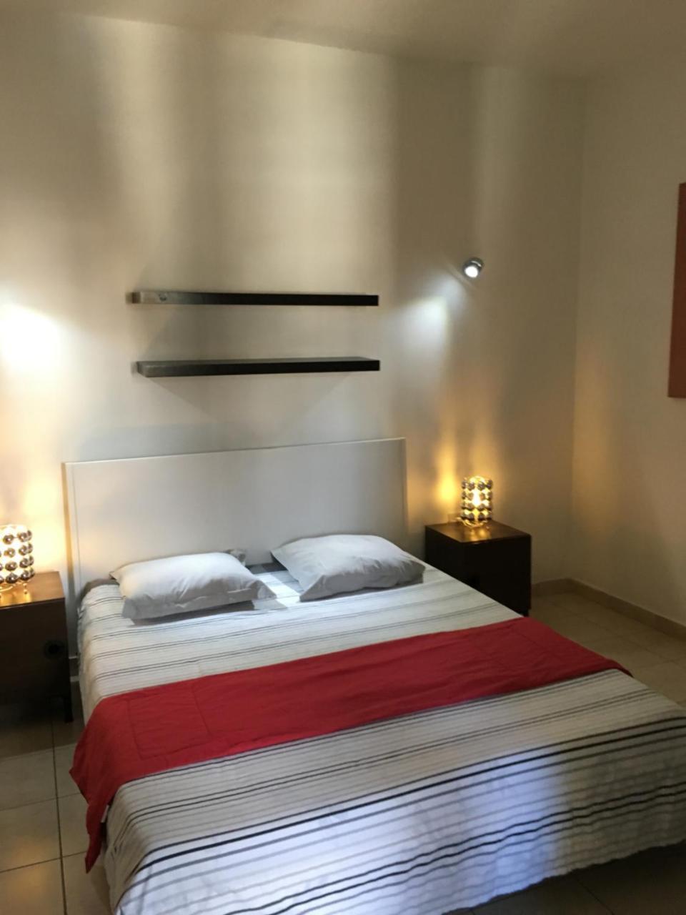 西蒙公寓式酒店 斯利马 外观 照片